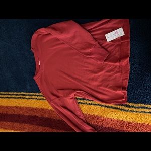 Oversized dark red crew neck